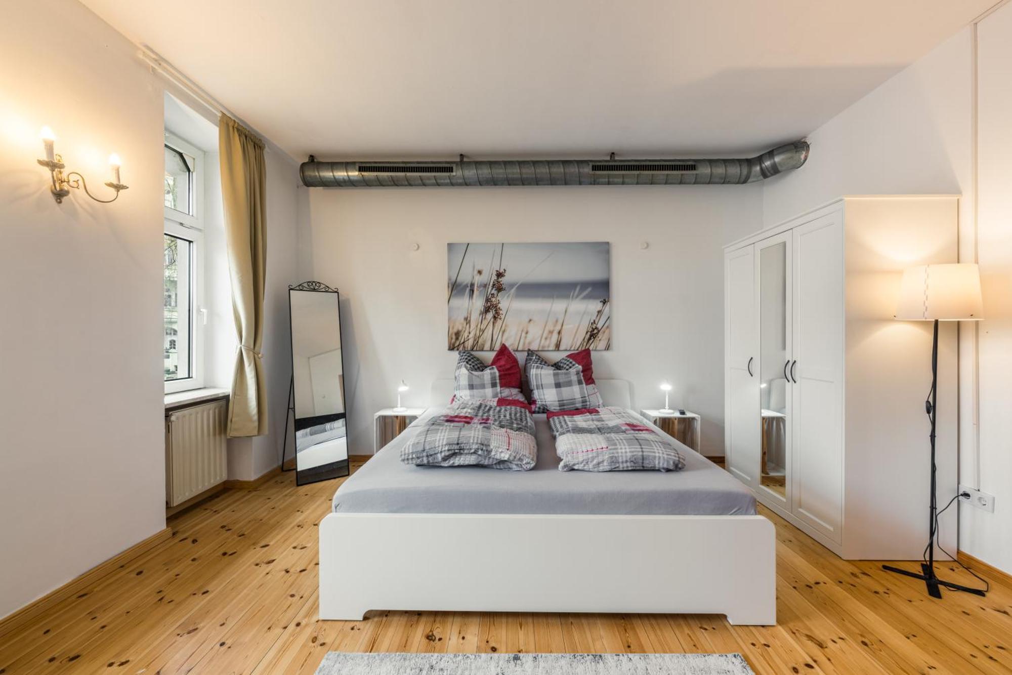Exklusive Und Grosszuegige Wohnung 140 Qm In Magdeburg Top-Lage Mit Kicker Fuer Bis Zu 8 Personen Экстерьер фото
