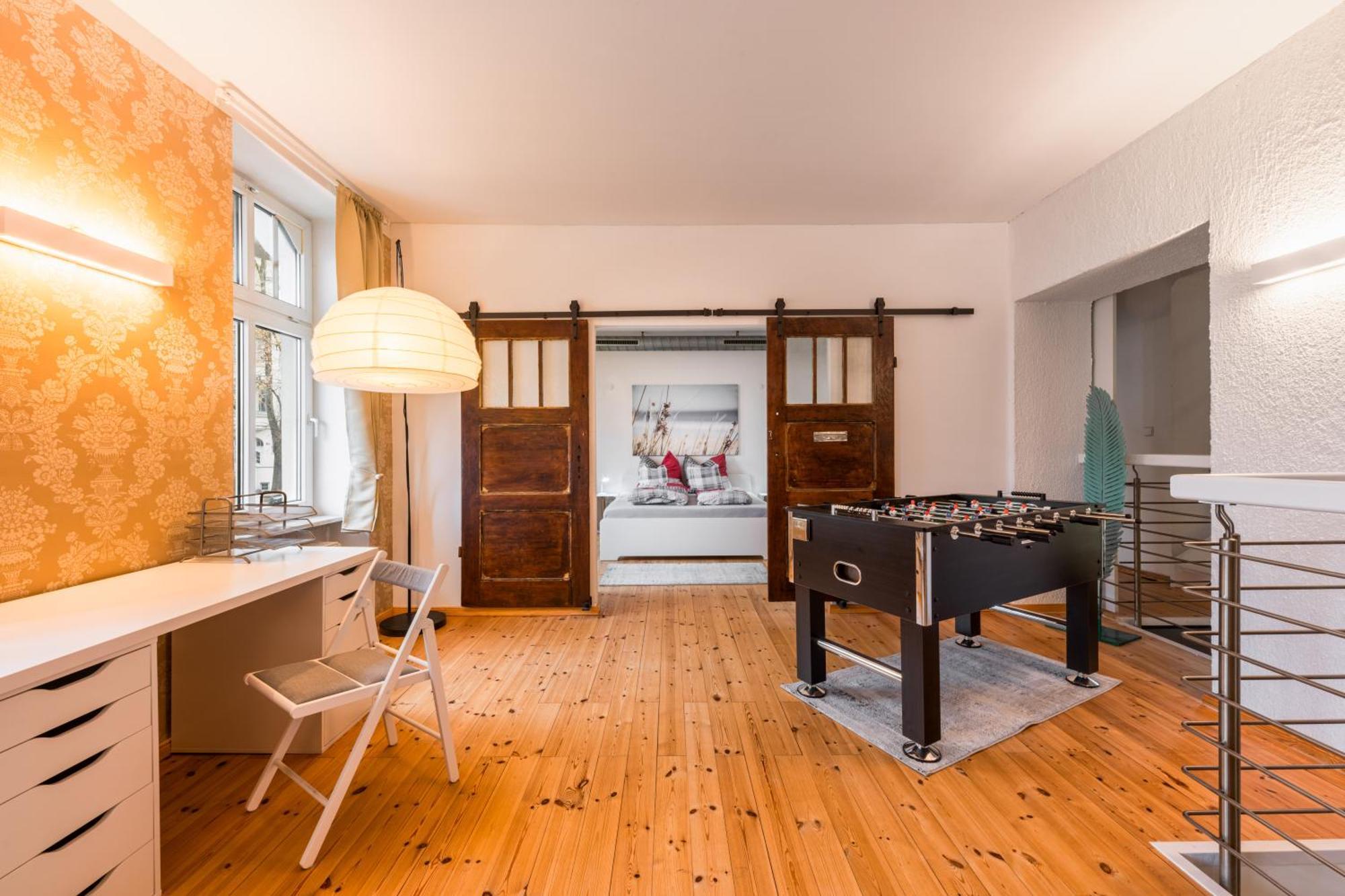 Exklusive Und Grosszuegige Wohnung 140 Qm In Magdeburg Top-Lage Mit Kicker Fuer Bis Zu 8 Personen Экстерьер фото